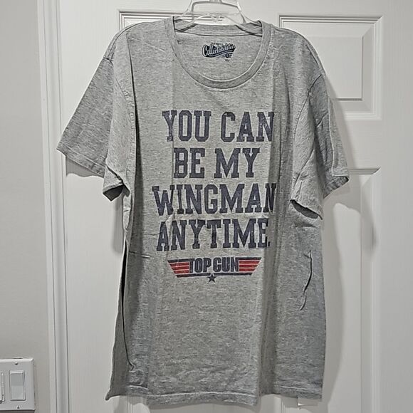 Old Navy Collectible tshirt - Picture 1 of 3